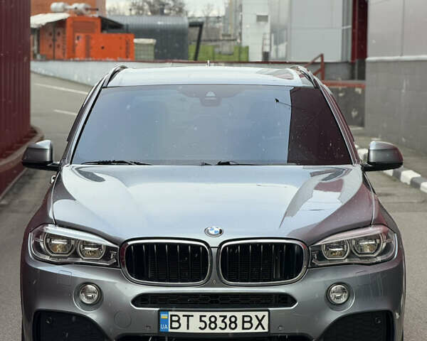Серый БМВ Х5, объемом двигателя 2.98 л и пробегом 160 тыс. км за 26900 $, фото 1 на Automoto.ua