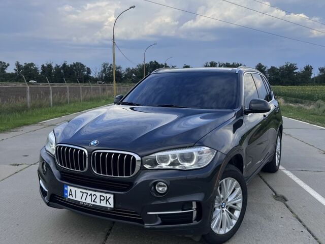 Серый БМВ Х5, объемом двигателя 3 л и пробегом 61 тыс. км за 20600 $, фото 1 на Automoto.ua