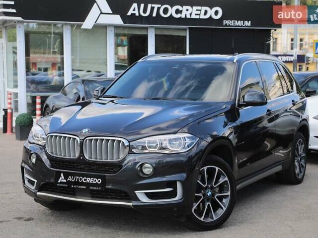 Сірий БМВ Х5, об'ємом двигуна 2 л та пробігом 181 тис. км за 28500 $, фото 1 на Automoto.ua