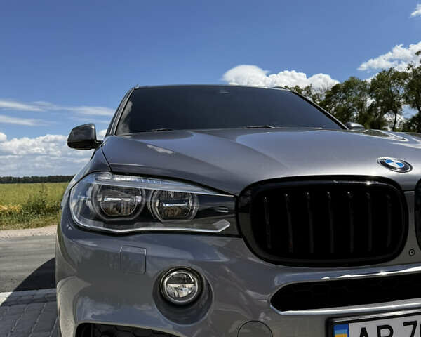 Серый БМВ Х5, объемом двигателя 2.99 л и пробегом 196 тыс. км за 37000 $, фото 1 на Automoto.ua