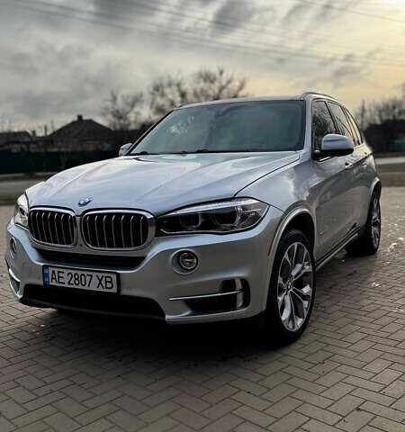 Сірий БМВ Х5, об'ємом двигуна 2.98 л та пробігом 191 тис. км за 26000 $, фото 1 на Automoto.ua