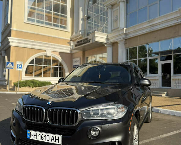Серый БМВ Х5, объемом двигателя 2 л и пробегом 112 тыс. км за 35000 $, фото 1 на Automoto.ua