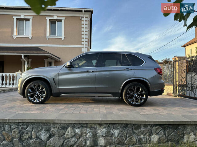 Серый БМВ Х5, объемом двигателя 2.98 л и пробегом 155 тыс. км за 25000 $, фото 1 на Automoto.ua