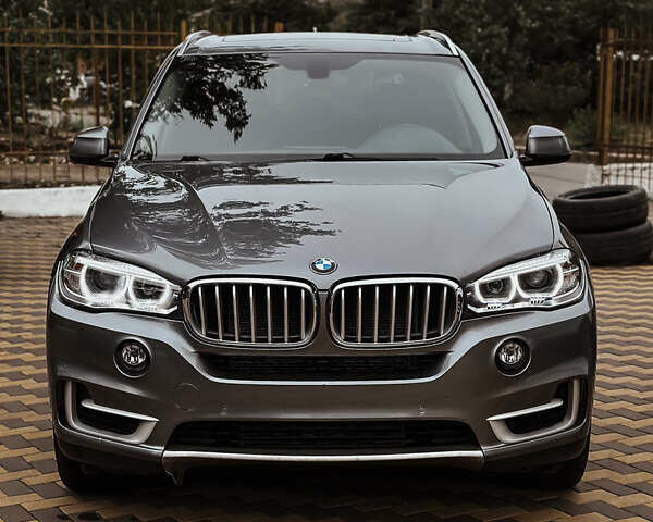 Серый БМВ Х5, объемом двигателя 0 л и пробегом 228 тыс. км за 24900 $, фото 1 на Automoto.ua