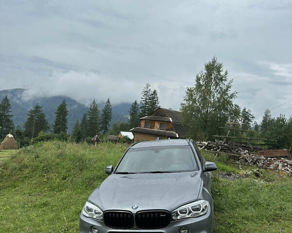 Серый БМВ Х5, объемом двигателя 2 л и пробегом 142 тыс. км за 34500 $, фото 1 на Automoto.ua