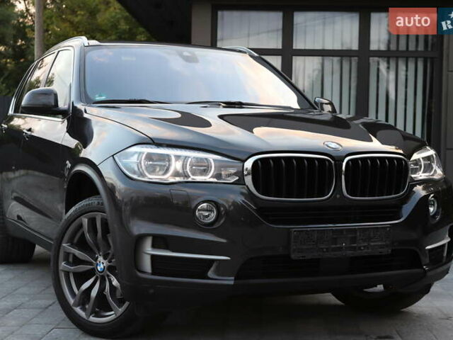 Серый БМВ Х5, объемом двигателя 3 л и пробегом 232 тыс. км за 29999 $, фото 1 на Automoto.ua