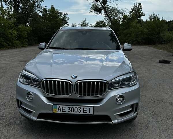Серый БМВ Х5, объемом двигателя 2.98 л и пробегом 90 тыс. км за 32000 $, фото 1 на Automoto.ua