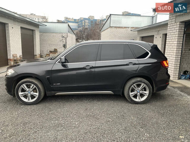 Серый БМВ Х5, объемом двигателя 2.98 л и пробегом 123 тыс. км за 25000 $, фото 1 на Automoto.ua