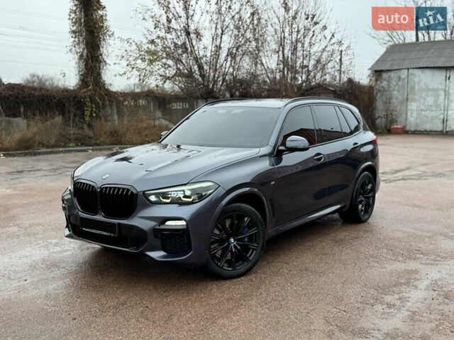 Серый БМВ Х5, объемом двигателя 2.99 л и пробегом 183 тыс. км за 54999 $, фото 1 на Automoto.ua