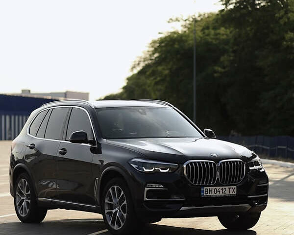 Сірий БМВ Х5, об'ємом двигуна 3 л та пробігом 87 тис. км за 51000 $, фото 1 на Automoto.ua