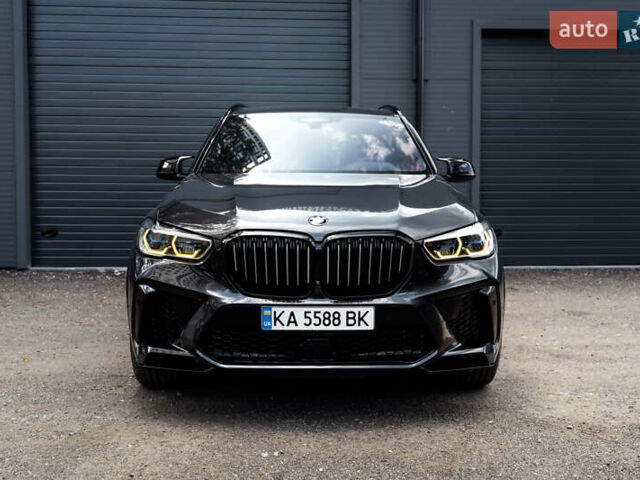 Серый БМВ Х5, объемом двигателя 3 л и пробегом 105 тыс. км за 65000 $, фото 1 на Automoto.ua