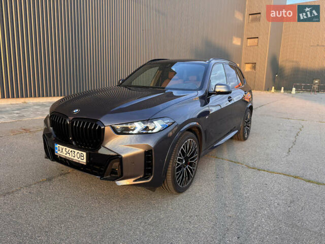 Сірий БМВ Х5, об'ємом двигуна 3 л та пробігом 63 тис. км за 57000 $, фото 1 на Automoto.ua