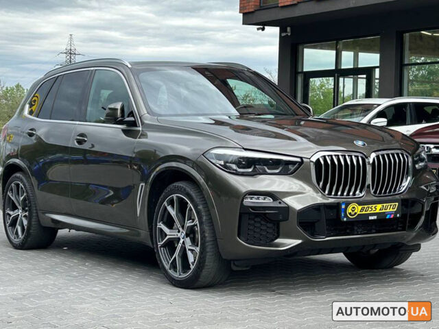 Сірий БМВ Х5, об'ємом двигуна 3 л та пробігом 53 тис. км за 61000 $, фото 1 на Automoto.ua