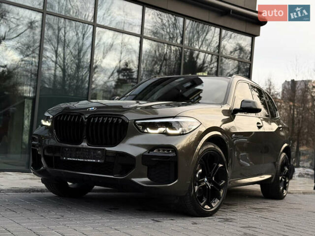 Серый БМВ Х5, объемом двигателя 3 л и пробегом 11 тыс. км за 59999 $, фото 1 на Automoto.ua