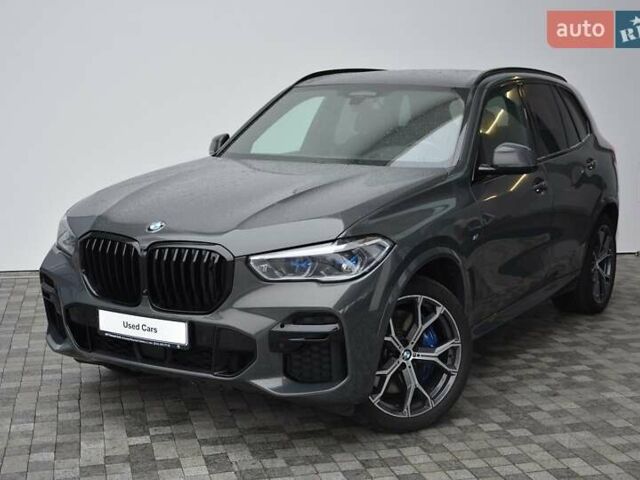 Серый БМВ Х5, объемом двигателя 4.39 л и пробегом 140 тыс. км за 68000 $, фото 1 на Automoto.ua