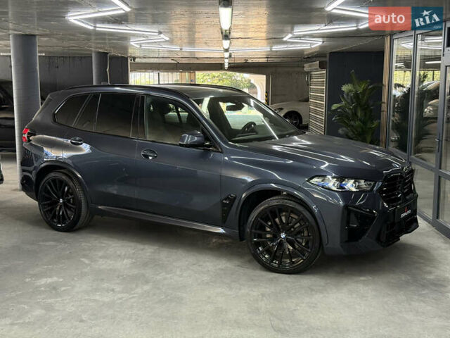 Серый БМВ Х5, объемом двигателя 3 л и пробегом 67 тыс. км за 64500 $, фото 1 на Automoto.ua