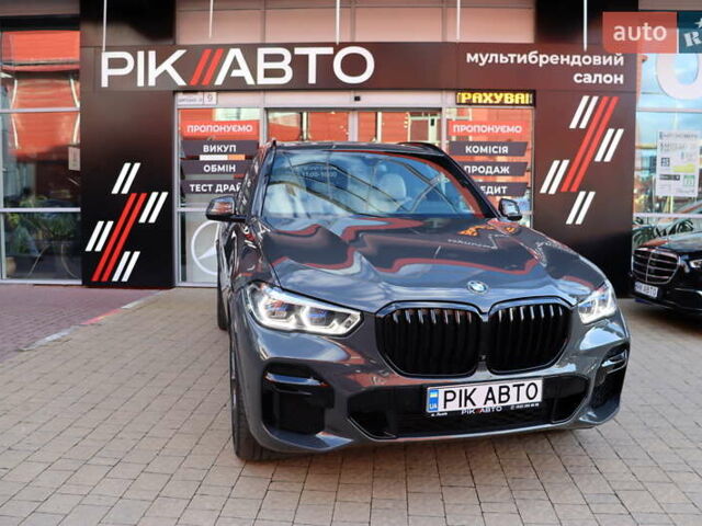 Сірий БМВ Х5, об'ємом двигуна 3 л та пробігом 70 тис. км за 75900 $, фото 1 на Automoto.ua