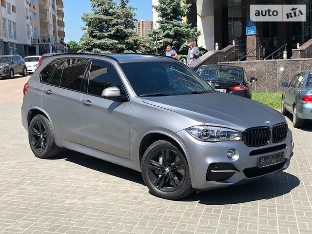 Сірий БМВ Х5, об'ємом двигуна 3 л та пробігом 14 тис. км за 87000 $, фото 1 на Automoto.ua