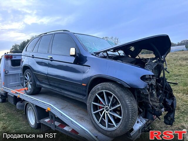 Синій БМВ Х5, об'ємом двигуна 3 л та пробігом 200 тис. км за 2000 $, фото 1 на Automoto.ua