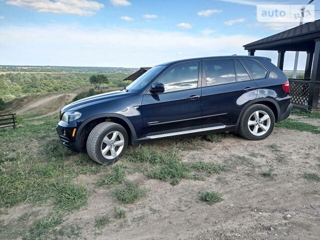 Синій БМВ Х5, об'ємом двигуна 3 л та пробігом 275 тис. км за 18100 $, фото 1 на Automoto.ua