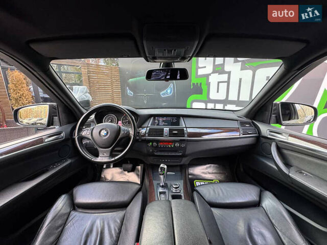 Синий БМВ Х5, объемом двигателя 3 л и пробегом 250 тыс. км за 14500 $, фото 1 на Automoto.ua