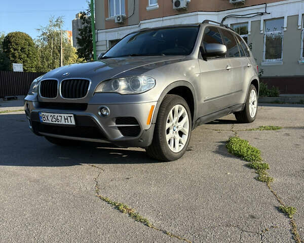 Синий БМВ Х5, объемом двигателя 3 л и пробегом 210 тыс. км за 14500 $, фото 1 на Automoto.ua