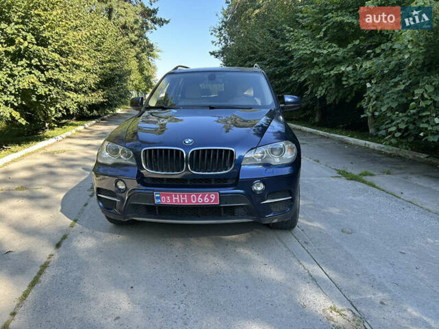 Синій БМВ Х5, об'ємом двигуна 2.98 л та пробігом 220 тис. км за 13700 $, фото 1 на Automoto.ua
