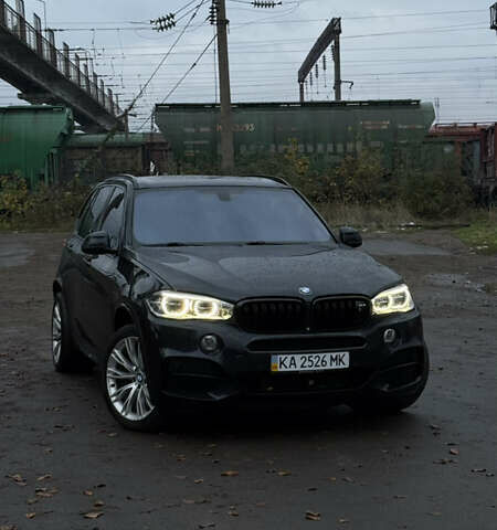 Синий БМВ Х5, объемом двигателя 2.99 л и пробегом 280 тыс. км за 29300 $, фото 1 на Automoto.ua