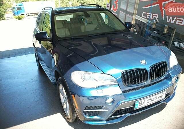 Синий БМВ Х5, объемом двигателя 3 л и пробегом 360 тыс. км за 19700 $, фото 1 на Automoto.ua