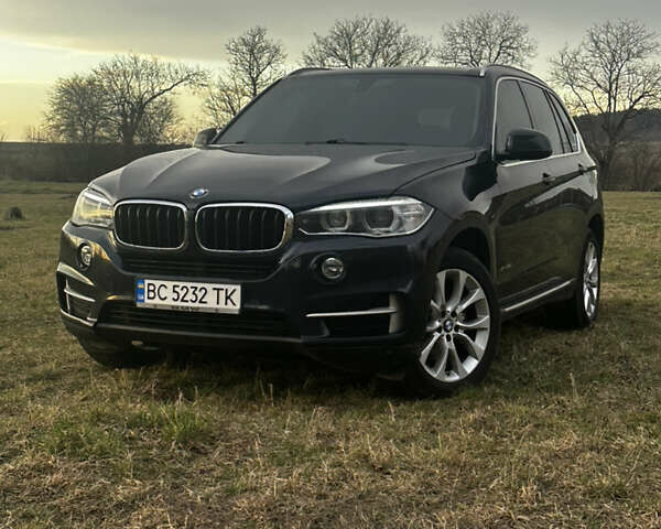 Синий БМВ Х5, объемом двигателя 2.99 л и пробегом 220 тыс. км за 29000 $, фото 1 на Automoto.ua