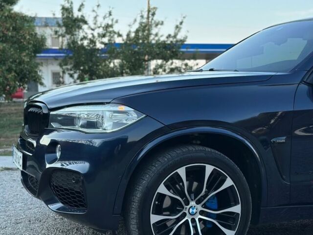 Синій БМВ Х5, об'ємом двигуна 3 л та пробігом 186 тис. км за 28000 $, фото 1 на Automoto.ua