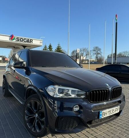Синий БМВ Х5, объемом двигателя 2.98 л и пробегом 205 тыс. км за 27900 $, фото 1 на Automoto.ua