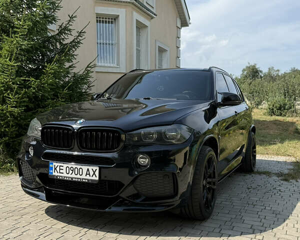 Синий БМВ Х5, объемом двигателя 2.98 л и пробегом 185 тыс. км за 25999 $, фото 1 на Automoto.ua