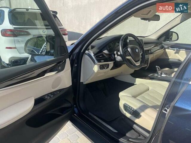 Синий БМВ Х5, объемом двигателя 2.99 л и пробегом 133 тыс. км за 26500 $, фото 1 на Automoto.ua