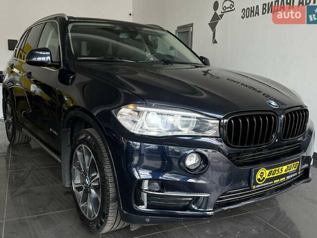 Синий БМВ Х5, объемом двигателя 3 л и пробегом 188 тыс. км за 30500 $, фото 1 на Automoto.ua