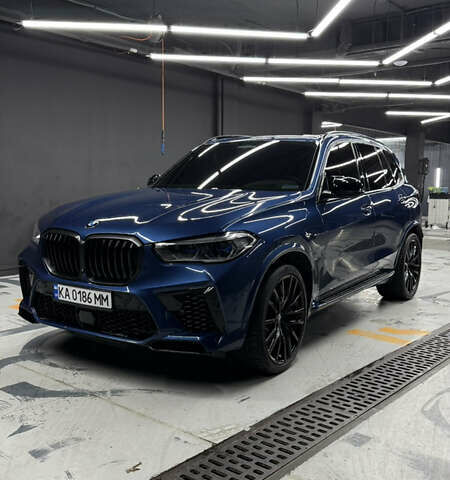 Синий БМВ Х5, объемом двигателя 3 л и пробегом 98 тыс. км за 63999 $, фото 1 на Automoto.ua