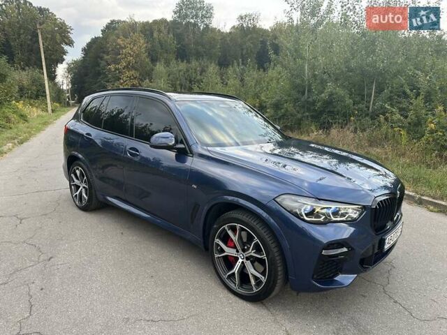 Синій БМВ Х5, об'ємом двигуна 2.99 л та пробігом 63 тис. км за 71000 $, фото 1 на Automoto.ua