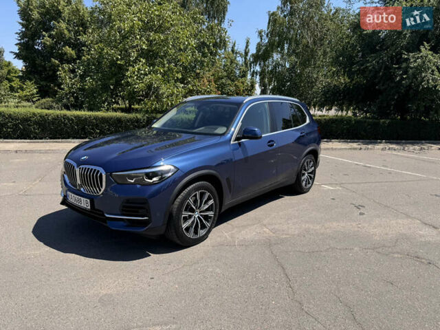 Синій БМВ Х5, об'ємом двигуна 3 л та пробігом 63 тис. км за 67000 $, фото 1 на Automoto.ua