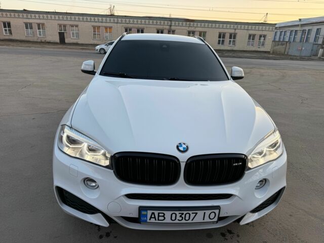 Белый БМВ Х6 М, объемом двигателя 3 л и пробегом 150 тыс. км за 38000 $, фото 1 на Automoto.ua