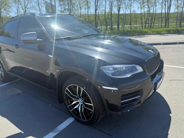 Чорний БМВ Х6 М, об'ємом двигуна 0 л та пробігом 204 тис. км за 25000 $, фото 1 на Automoto.ua
