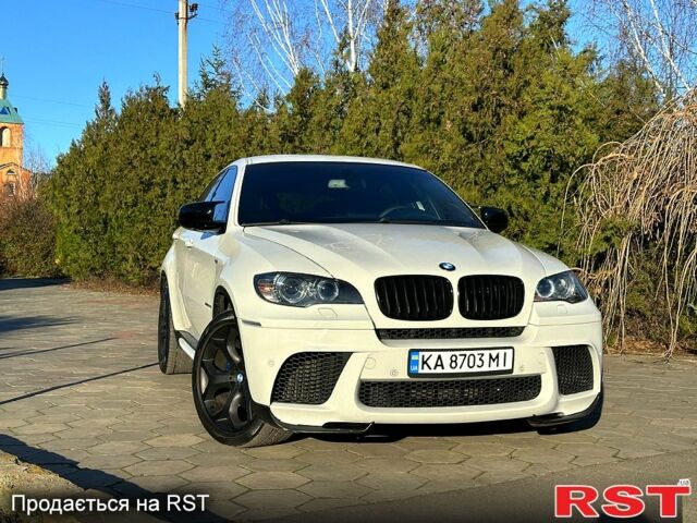 Белый БМВ Х6, объемом двигателя 4.4 л и пробегом 170 тыс. км за 19500 $, фото 1 на Automoto.ua