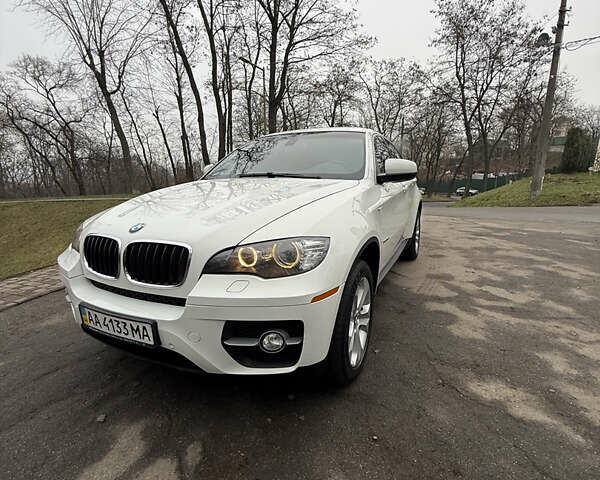 Белый БМВ Х6, объемом двигателя 2.99 л и пробегом 150 тыс. км за 17000 $, фото 1 на Automoto.ua