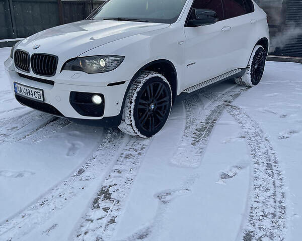 Білий БМВ Х6, об'ємом двигуна 3 л та пробігом 90 тис. км за 30000 $, фото 1 на Automoto.ua