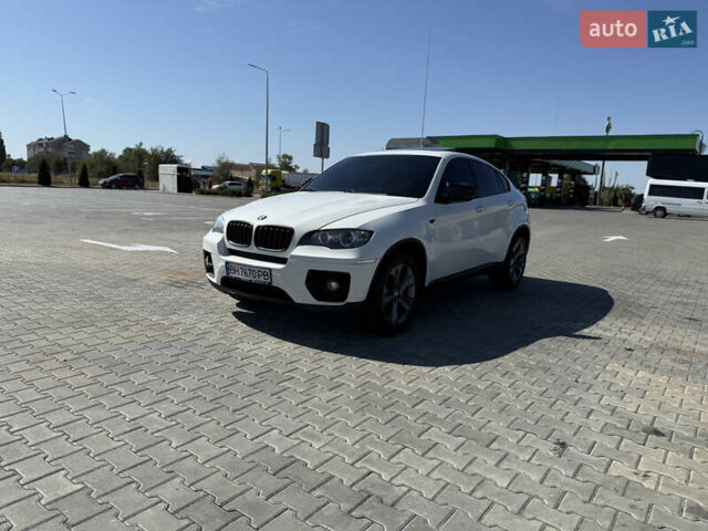 Белый БМВ Х6, объемом двигателя 3 л и пробегом 237 тыс. км за 15600 $, фото 1 на Automoto.ua