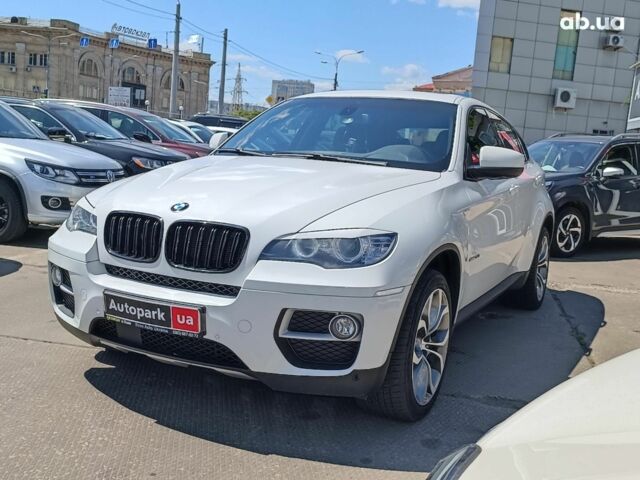 Белый БМВ Х6, объемом двигателя 3 л и пробегом 170 тыс. км за 20790 $, фото 1 на Automoto.ua