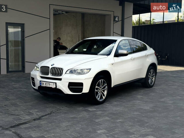 Білий БМВ Х6, об'ємом двигуна 3 л та пробігом 265 тис. км за 23500 $, фото 1 на Automoto.ua