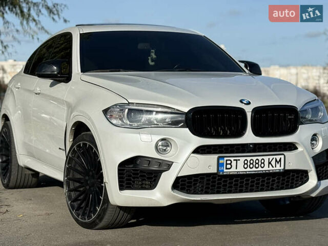 Белый БМВ Х6, объемом двигателя 4.39 л и пробегом 152 тыс. км за 38000 $, фото 1 на Automoto.ua