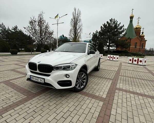 Білий БМВ Х6, об'ємом двигуна 2.99 л та пробігом 195 тис. км за 34000 $, фото 1 на Automoto.ua