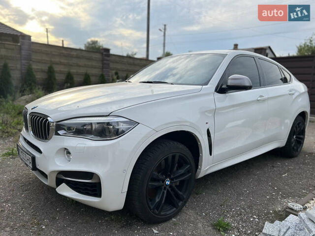 Белый БМВ Х6, объемом двигателя 2.99 л и пробегом 158 тыс. км за 40900 $, фото 1 на Automoto.ua