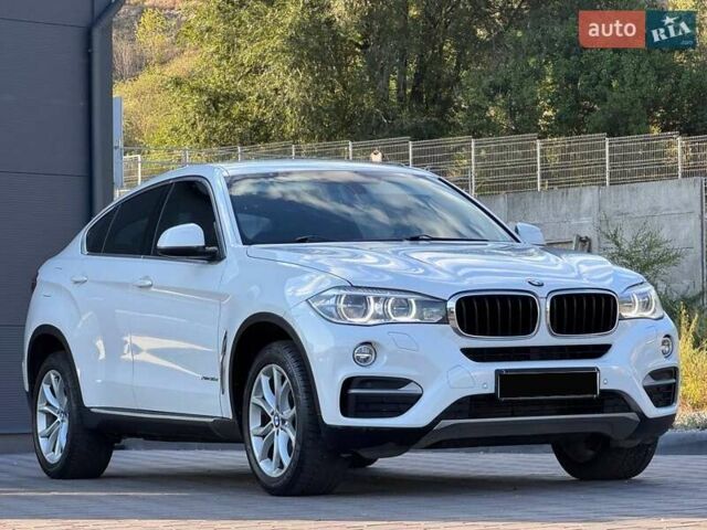 Белый БМВ Х6, объемом двигателя 2.99 л и пробегом 200 тыс. км за 29900 $, фото 1 на Automoto.ua